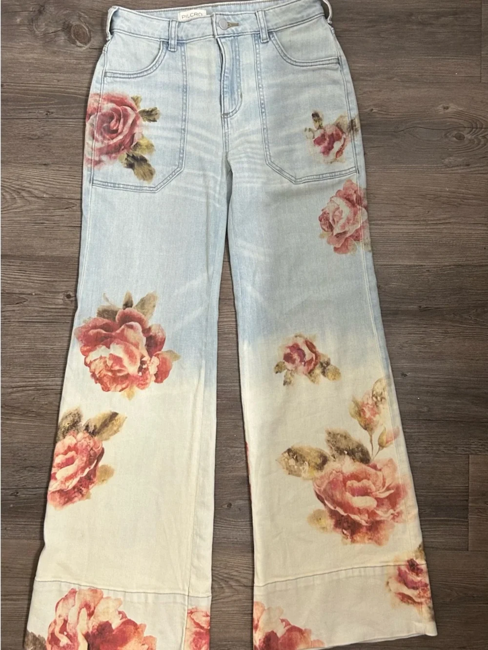 The Rylan Relaxed High-Rise Jeans by Pilcro - Picture 6 of 7